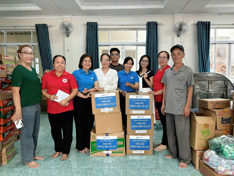 Hình ảnh hoạt động và đội ngũ - Phụ Liệu May Mặc Jang Trim  - Công ty TNHH Jang Trim